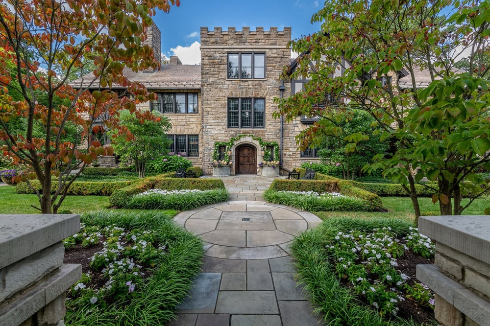 landscapers & lawn care aurora oh